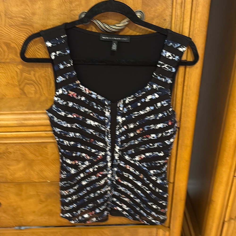 Women’s WHBM in perfect condition